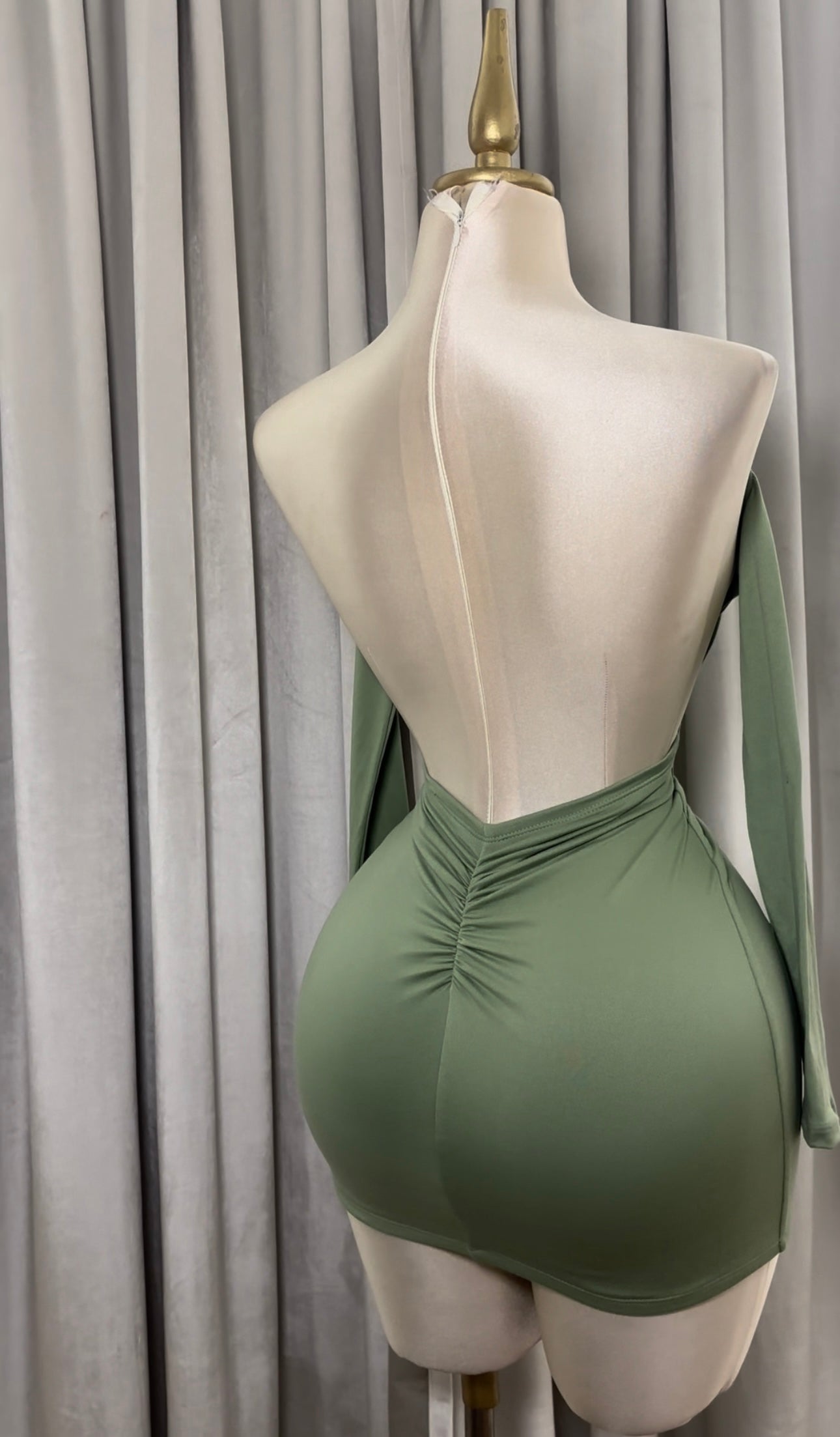 Back to Sleek Dress